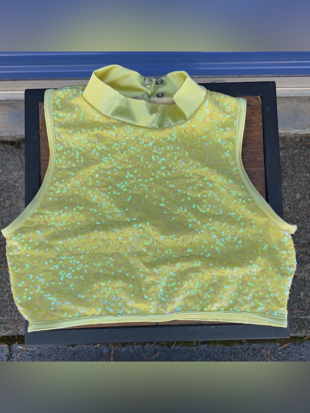 Weissman Yellow Sequin Mock Neck Crop Top